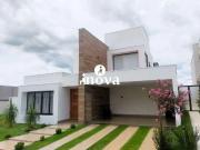 Casa / Sobrado em Condomínio para Venda em Uberaba/MG...