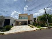 Casa / Sobrado em Condomínio para Venda em Uberaba/MG...