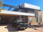 Casa / Sobrado em Condomínio para Venda em Uberaba/MG...