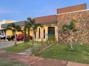 Casa / Sobrado em Condomínio para Venda em Uberaba/MG...