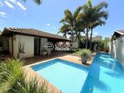 Casa / Sobrado em Condomínio para Venda em Uberaba/MG...