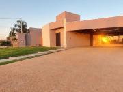 Casa / Sobrado em Condomínio para Venda em Uberaba/MG...