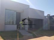 Casa / Sobrado em Condomínio para Venda em Uberlândia/MG...