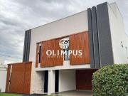 Casa / Sobrado em Condomínio para Venda em Uberlândia/MG...