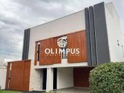 Casa / Sobrado em Condomínio para Venda em Uberlândia/MG...