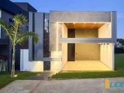 Casa / Sobrado em Condomínio para Venda em Uberlândia/MG...