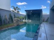 Casa / Sobrado em Condomínio para Venda em Uberlândia/MG...