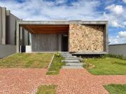 Casa / Sobrado em Condomínio para Venda em Uberlândia/MG...