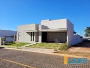 Casa / Sobrado em Condomínio para Venda em Uberlândia/MG...
