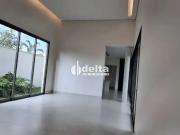 Casa / Sobrado em Condomínio para Venda em Uberlândia/MG...