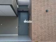 Casa / Sobrado em Condomínio para Venda em Uberlândia/MG...