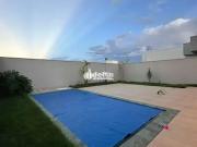 Casa / Sobrado em Condomínio para Venda em Uberlândia/MG...
