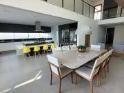 Casa / Sobrado em Condomínio para Venda em Uberlândia/MG...