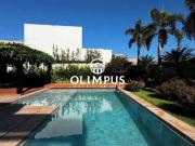 Casa / Sobrado em Condomínio para Venda em Uberlândia/MG...