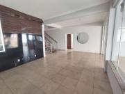 Casa / Sobrado em Condomínio para Venda em Uberlândia/MG...