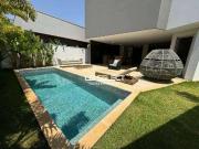 Casa / Sobrado em Condomínio para Venda em Uberlândia/MG...