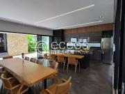 Casa / Sobrado em Condomínio para Venda em Uberlândia/MG...