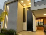 Casa / Sobrado em Condomínio para Venda em Uberlândia/MG...