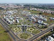 Casa / Sobrado em Condomínio para Venda em Uberlândia/MG...