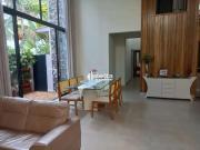 Casa / Sobrado em Condomínio para Venda em Uberlândia/MG...