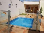 Casa / Sobrado em Condomínio para Venda em Uberlândia/MG...