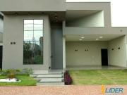 Casa / Sobrado em Condomínio para Venda em Uberlândia/MG...