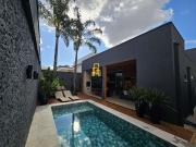 Casa / Sobrado em Condomínio para Venda em Uberlândia/MG...