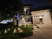 Casa / Sobrado em Condomínio para Venda em Valinhos/SP...