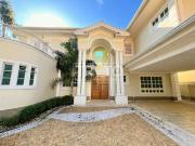 Casa / Sobrado em Condomínio para Venda em Valinhos/SP...