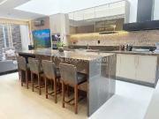 Casa / Sobrado em Condomínio para Venda em Valinhos/SP...