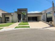 Casa / Sobrado em Condomínio para Venda em Valinhos/SP...