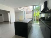 Casa / Sobrado em Condomínio para Venda em Valinhos/SP...