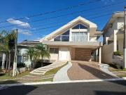 Casa / Sobrado em Condomínio para Venda em Valinhos/SP...