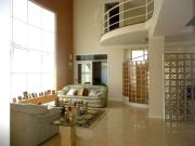 Casa / Sobrado em Condomínio para Venda em Valinhos/SP...