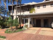 Casa / Sobrado em Condomínio para Venda em Valinhos/SP...