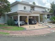 Casa / Sobrado em Condomínio para Venda em Valinhos/SP...