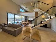 Casa / Sobrado em Condomínio para Venda em Valinhos/SP...