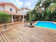 Casa / Sobrado em Condomínio para Venda em Valinhos/SP...