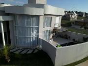 Casa / Sobrado em Condomínio para Venda em Valinhos/SP...