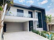 Casa / Sobrado em Condomínio para Venda em Valinhos/SP...