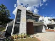 Casa / Sobrado em Condomínio para Venda em Valinhos/SP...