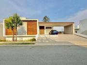 Casa / Sobrado em Condomínio para Venda em Valinhos/SP...