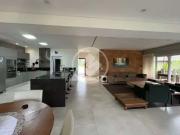 Casa / Sobrado em Condomínio para Venda em Valinhos/SP...