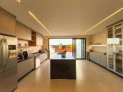 Casa / Sobrado em Condomínio para Venda em Valinhos/SP...