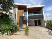 Casa / Sobrado em Condomínio para Venda em Valinhos/SP...