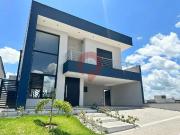 Casa / Sobrado em Condomínio para Venda em Valinhos/SP...