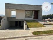 Casa / Sobrado em Condomínio para Venda em Valinhos/SP...