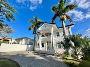 Casa / Sobrado em Condomínio para Venda em Valinhos/SP...