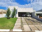 Casa / Sobrado em Condomínio para Venda em Vargem Grande...