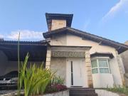Casa / Sobrado em Condomínio para Venda em Vargem Grande...